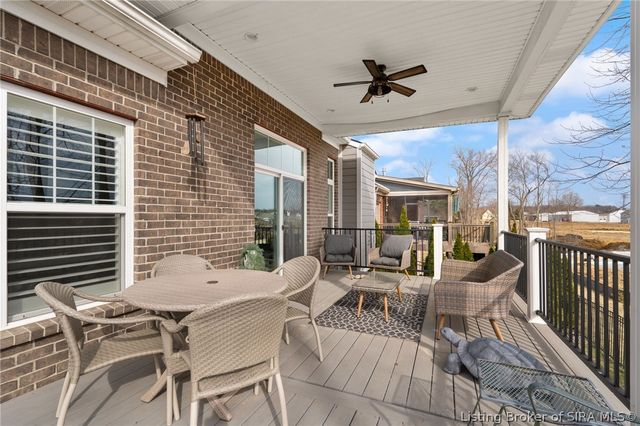 327 Tuscany Drive, Floyds Knobs, IN 47119