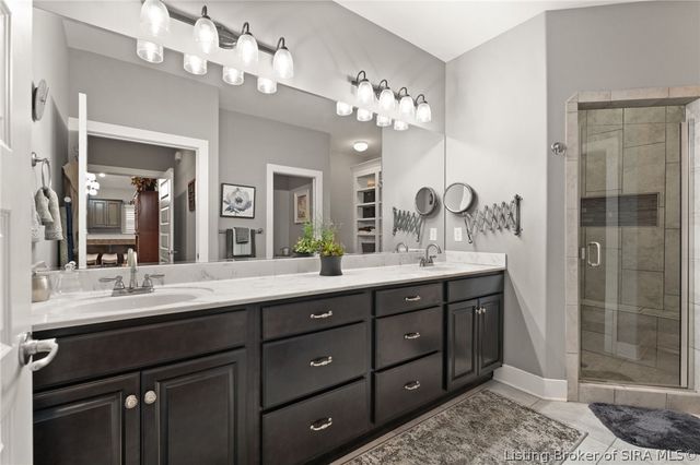 327 Tuscany Drive, Floyds Knobs, IN 47119