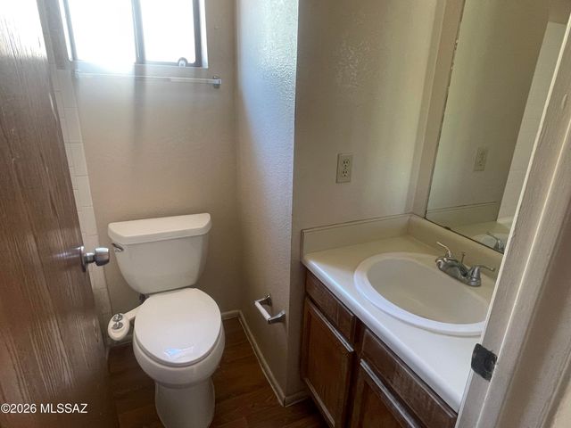 122 E Pastime Road, Tucson, AZ 85705