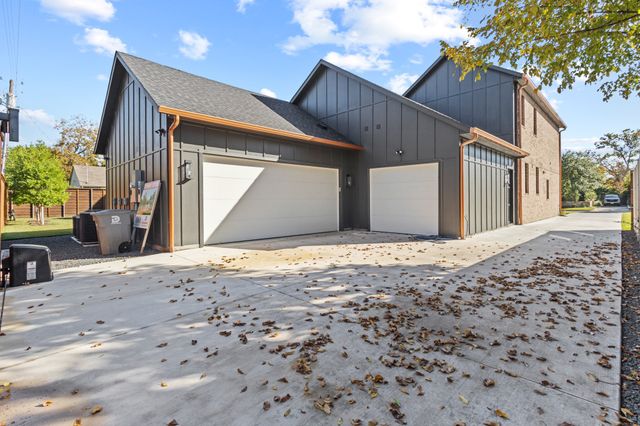 5925 Williamstown Road, Dallas, TX 75230