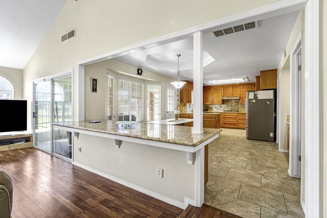 2436 Trevor Court, Madera, CA 93637