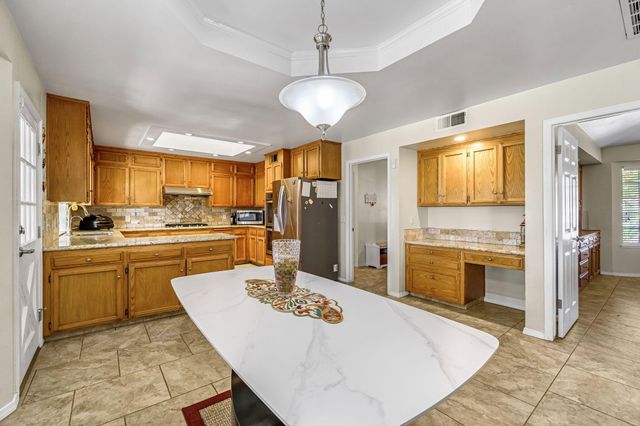 2436 Trevor Court, Madera, CA 93637