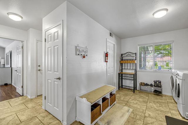 2436 Trevor Court, Madera, CA 93637