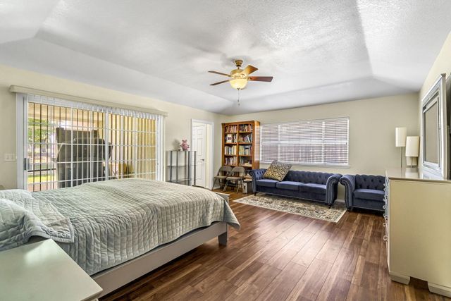 2436 Trevor Court, Madera, CA 93637