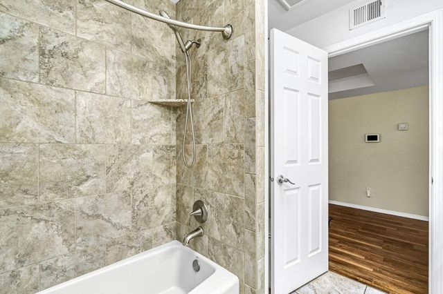 2436 Trevor Court, Madera, CA 93637