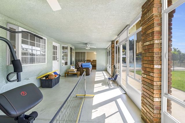 2436 Trevor Court, Madera, CA 93637