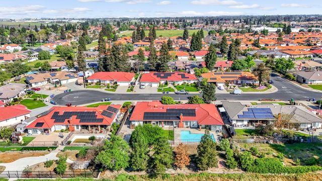 2436 Trevor Court, Madera, CA 93637