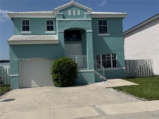 6733 Bayfront Drive, Margate, FL 33063