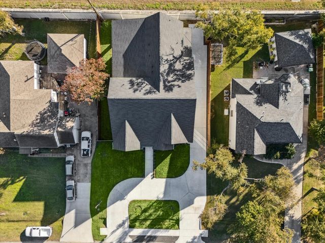 431 W 30th Street, Houston, TX 77018