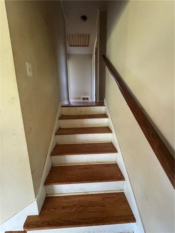 202 Hillandale Drive, Griffin, GA 30224