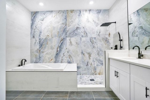 3295 ARCH AVENUE, Ormond Beach, FL 32174