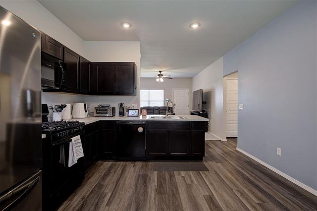452 SE 7th Place, Newcastle, OK 73065