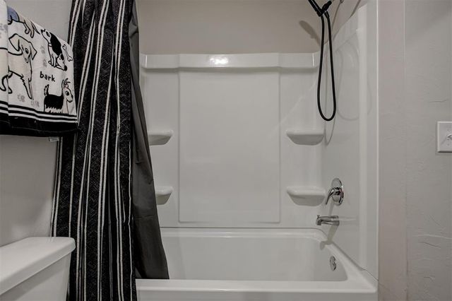 452 SE 7th Place, Newcastle, OK 73065