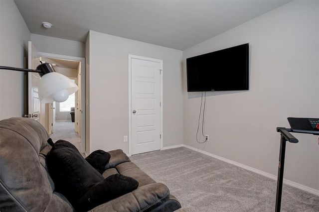 452 SE 7th Place, Newcastle, OK 73065