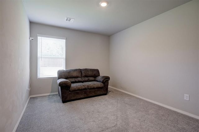 452 SE 7th Place, Newcastle, OK 73065
