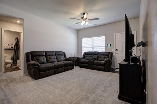 452 SE 7th Place, Newcastle, OK 73065