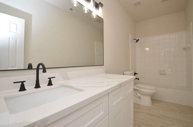 3339 Antelope Hills Drive, Missouri City, TX 77459