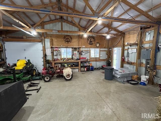 12840 N 775 E Road, Syracuse, IN 46567