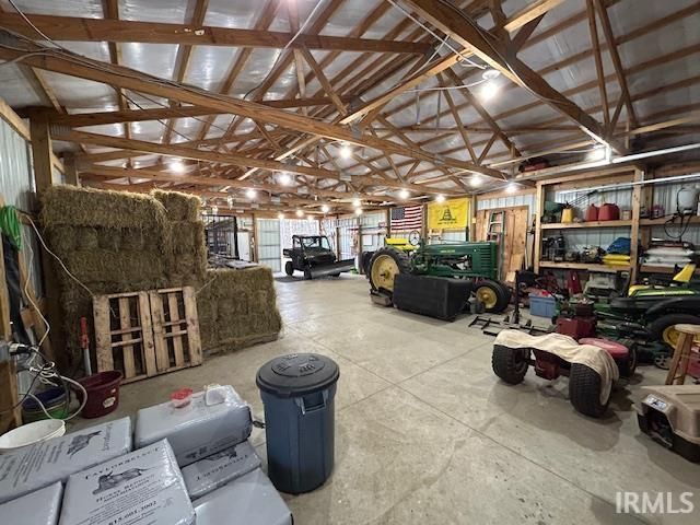 12840 N 775 E Road, Syracuse, IN 46567