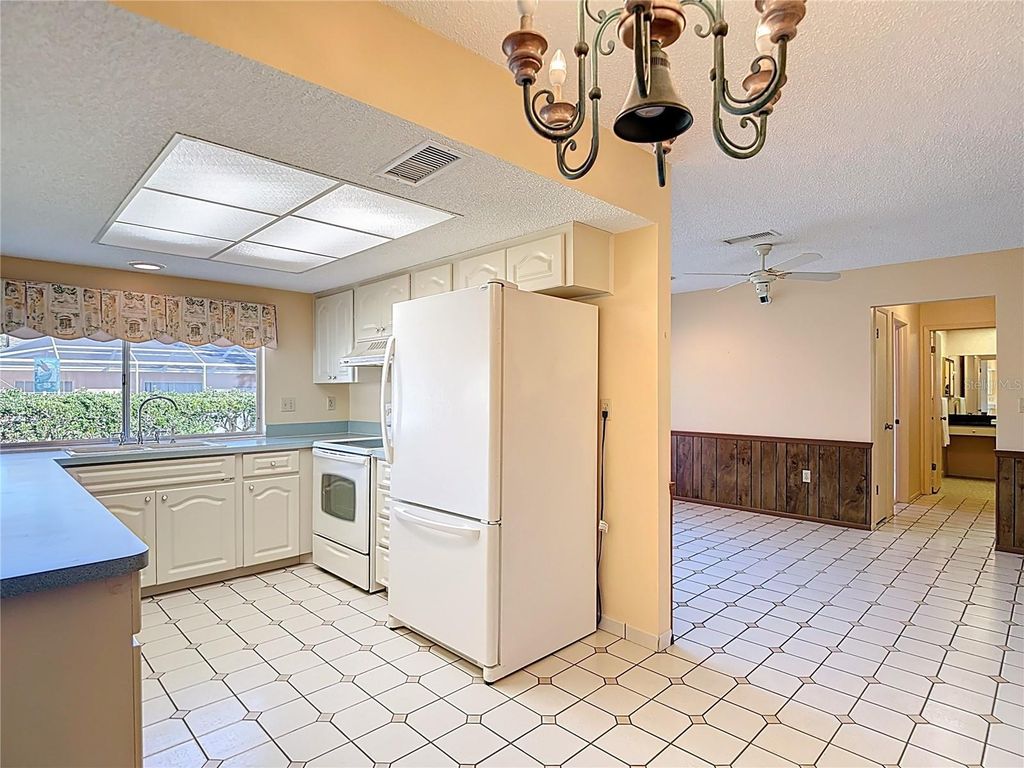 Image 18 of property listing at 8613 STONEHEDGE WAY, Hudson, FL 34667