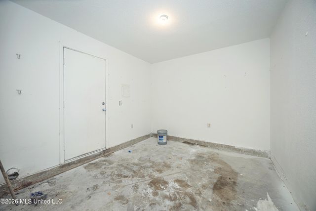 2840 Gardendale Avenue, Gautier, MS 39553