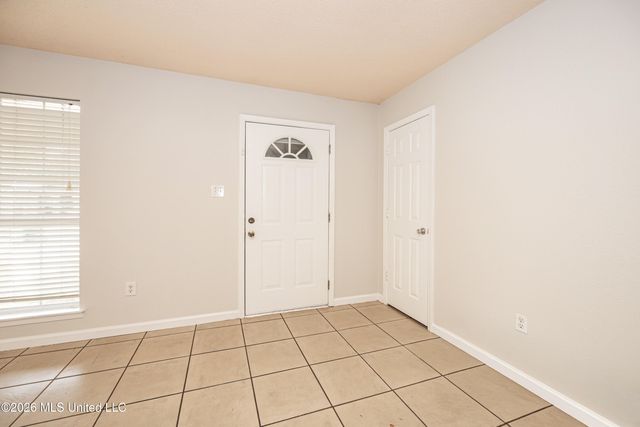 2840 Gardendale Avenue, Gautier, MS 39553