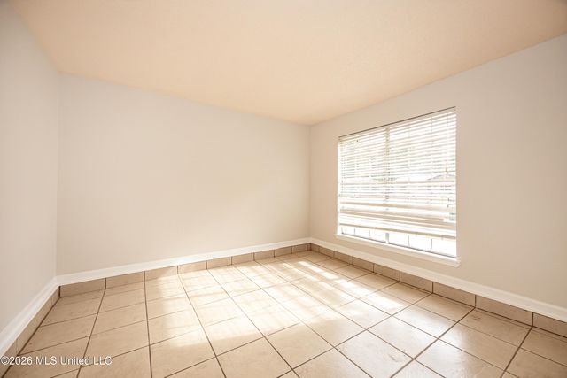2840 Gardendale Avenue, Gautier, MS 39553