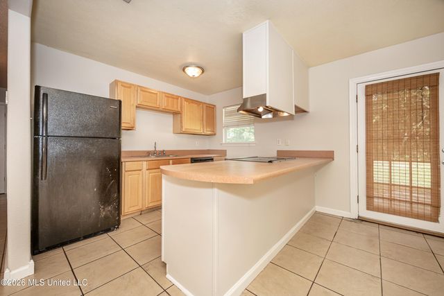 2840 Gardendale Avenue, Gautier, MS 39553