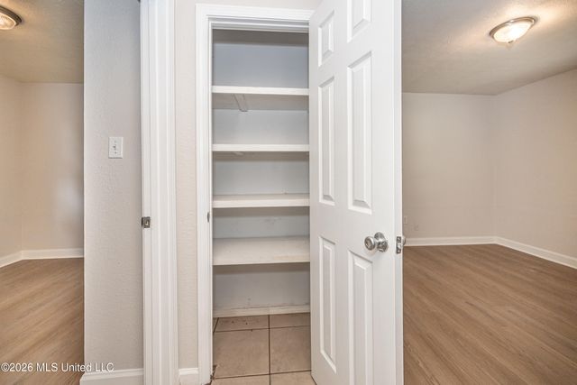 2840 Gardendale Avenue, Gautier, MS 39553