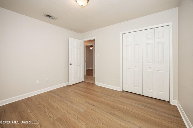 2840 Gardendale Avenue, Gautier, MS 39553