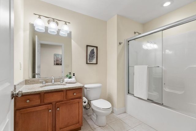 120 Wyllis Ave 217, Everett, MA 02149