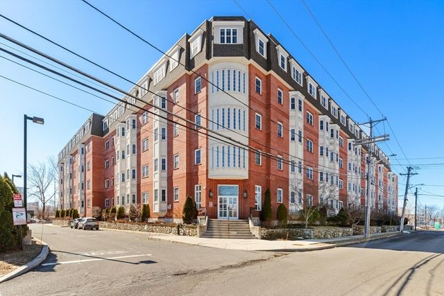 120 Wyllis Ave 217, Everett, MA 02149