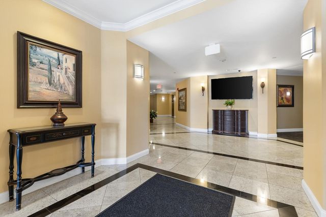 120 Wyllis Ave 217, Everett, MA 02149