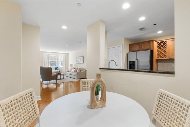 120 Wyllis Ave 217, Everett, MA 02149