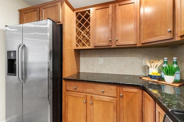 120 Wyllis Ave 217, Everett, MA 02149