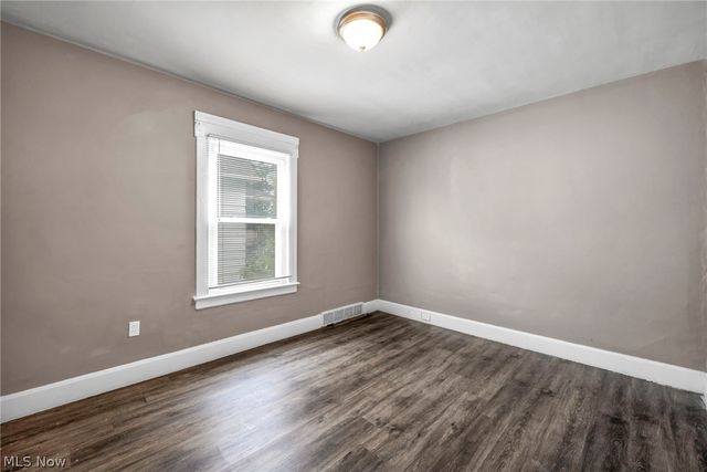 4105 E 64th Street, Cleveland, OH 44105