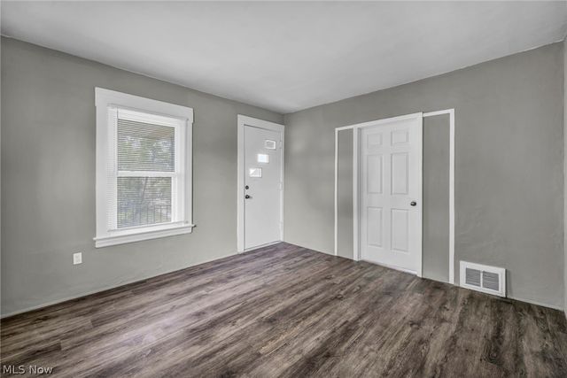 4105 E 64th Street, Cleveland, OH 44105