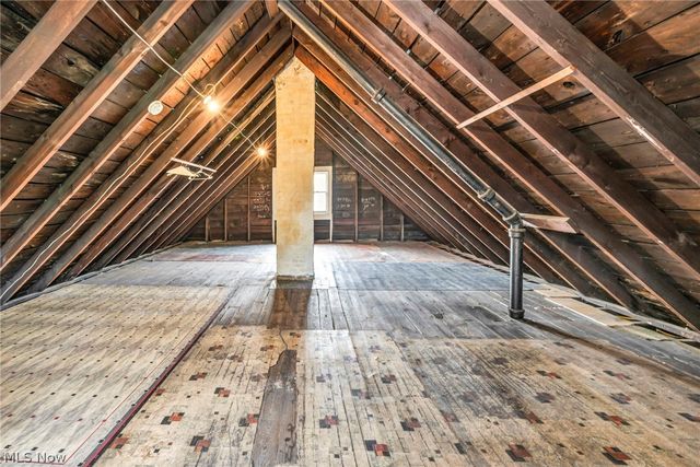 4105 E 64th Street, Cleveland, OH 44105