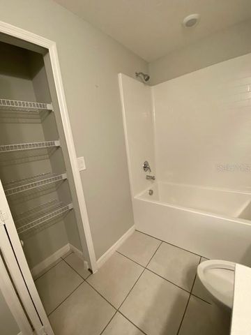 10908 GOLDEN ACORN AVENUE, Tampa, FL 33610