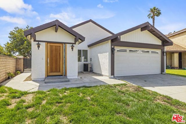 13 Pepper Court, Inglewood, CA 90302