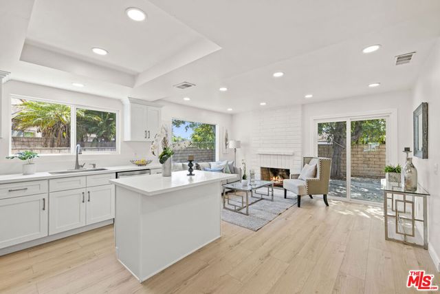 13 Pepper Court, Inglewood, CA 90302