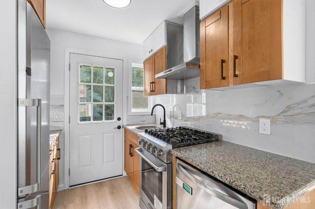 250 Brookside Avenue, South Amboy, NJ 08879