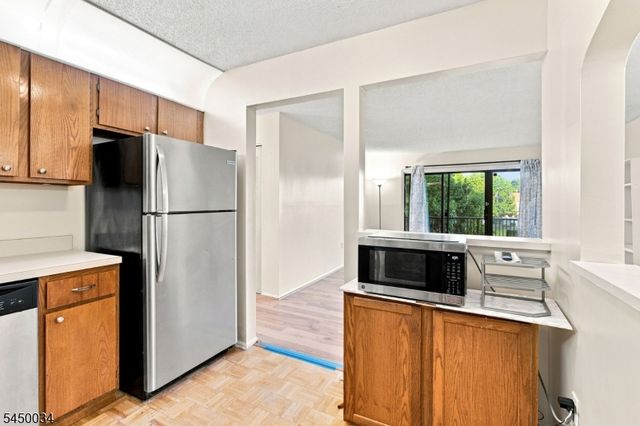 407 Lancaster Ct, Piscataway Twp., NJ 08854
