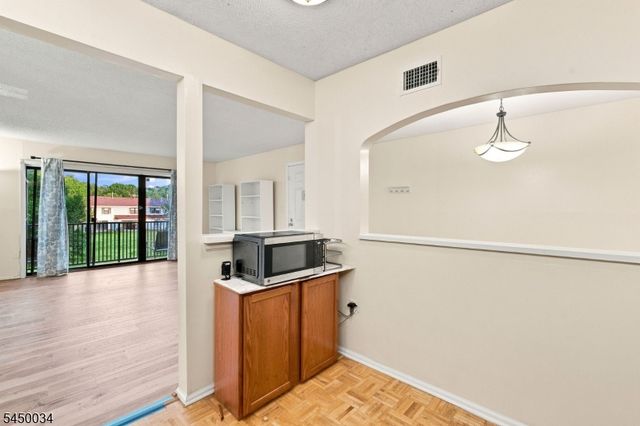 407 Lancaster Ct, Piscataway Twp., NJ 08854