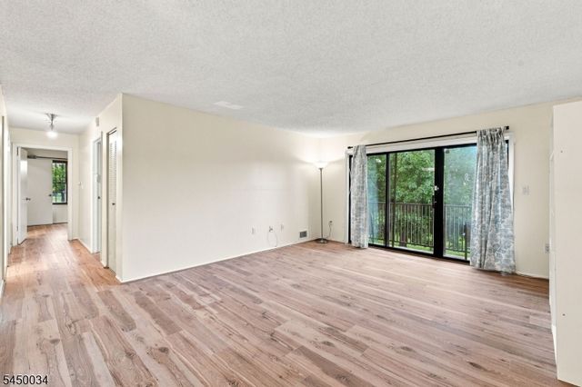 407 Lancaster Ct, Piscataway Twp., NJ 08854