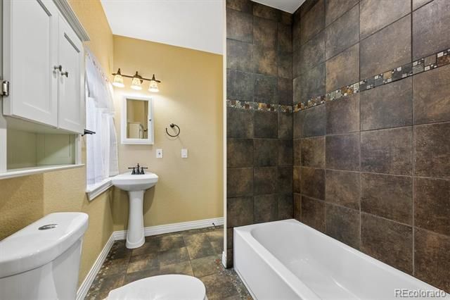 24550 E Roxbury Place, Aurora, CO 80016