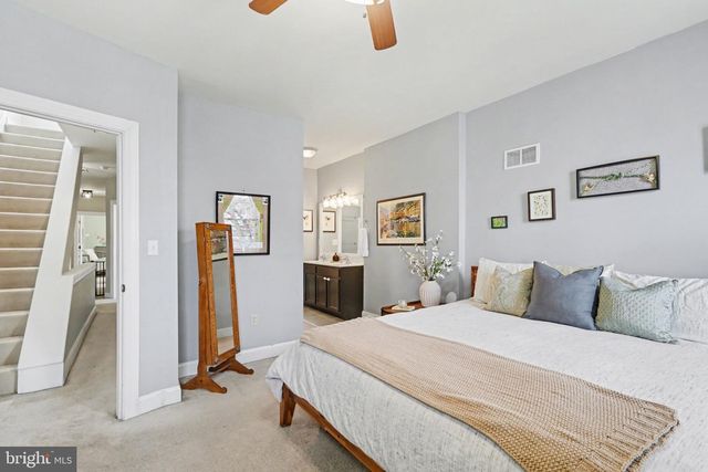 2008 GREEN ST, Harrisburg, PA 17102