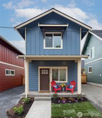 210 Carolina St, Bellingham, WA 98225