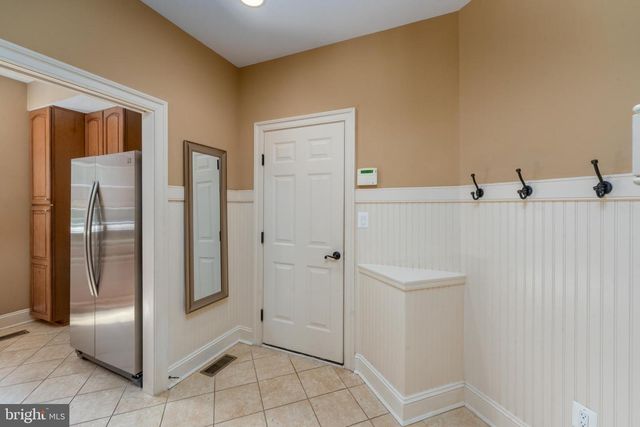 3927 BRIAR KNOLL CIR, Phoenix, MD 21131