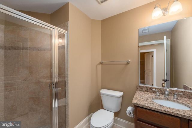 3927 BRIAR KNOLL CIR, Phoenix, MD 21131